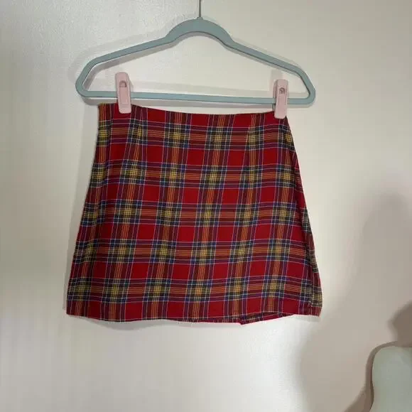 🔥 RED PLAID MINI SKIRT - ROMWE SIZE LARGE 🔥 - Picture 8 of 8